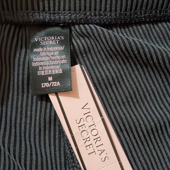 🆕 Victoria Secret Size Medium Ribbed Bottoms - Picture 4 of 6